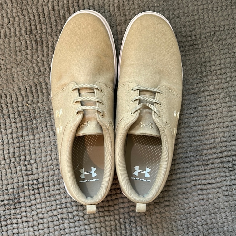 Under Armour men's casual shoes